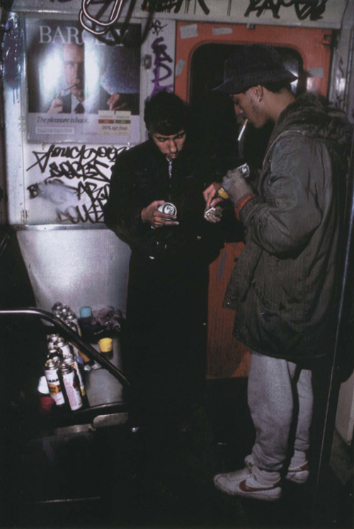 Shy147 ,(rip) and duro 1 cia Roc 1980′s
rusto and krylon on deck..
classic NYC graffiti moment
http://graff-art-shop.myshopify.com/