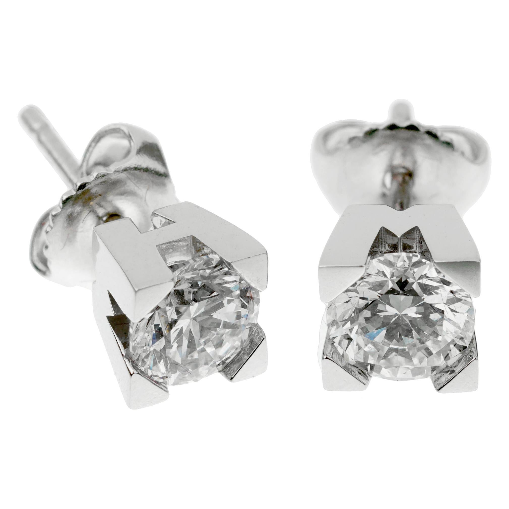 Harry Winston Platinum Diamond Stud Earrings 1.41ct