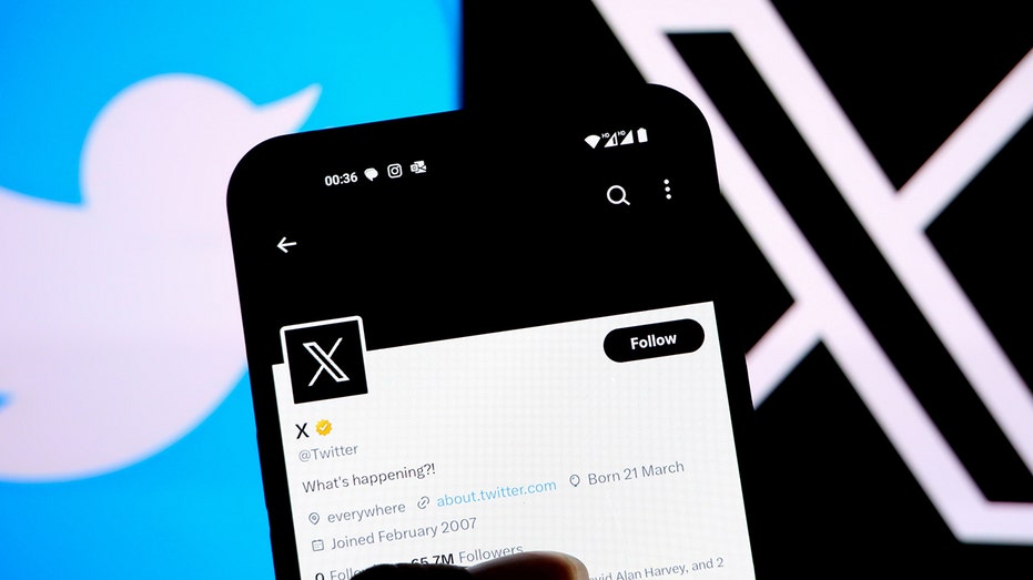 Twitter and X logos