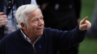 Robert Kraft gives $1M to Yeshiva University