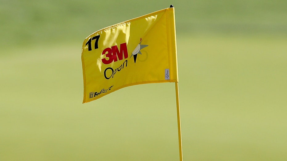 3M Open logo on flagstick