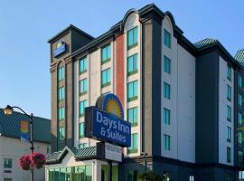 Days by Wyndham Niagara Falls Centre St. By the Falls，位于尼亚加拉瀑布的酒店