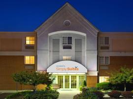 Sonesta Simply Suites Columbus Airport Gahanna，位于哥伦布港国际机场 - CMH附近的酒店