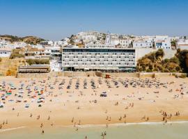 Hotel Sol e Mar Albufeira - Adults Only，位于阿尔布费拉的酒店