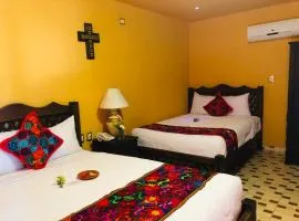 Camino Mexicano Hotel & Resort