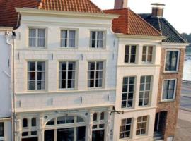 Hotel de Vischpoorte, hartje Deventer en aan de IJssel，位于迪温特的酒店