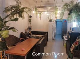 Chiang Mai Happy House Hostel，位于清迈的酒店