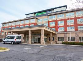 Holiday Inn Express Columbus Airport Easton，位于哥伦布港国际机场 - CMH附近的酒店