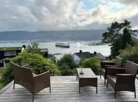 Great place with view to the mountains and fjord