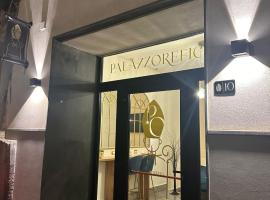 PALAZZOREFICI，位于那不勒斯的酒店