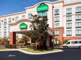 Wingate By Wyndham - Orlando International Airport- Free Hot Breakfast，位于奥兰多的酒店