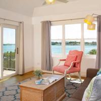 Modern Apartment St Georges Bermuda，位于Saint GeorgeL.F.韦德国际机场 - BDA附近的酒店