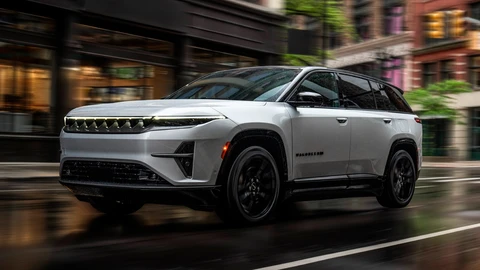 Jeep Wagoneer S: se presenta el primer SUV eléctrico de la marca