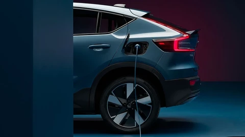 Volvo evalúa modificar su plan de electrificación ampliando su oferta de híbridos