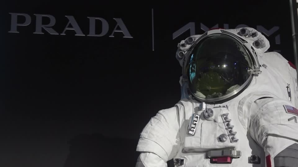 映像：プラダが宇宙服デザインに参画、国際月探査ミッションで使用へ（字幕・16日）