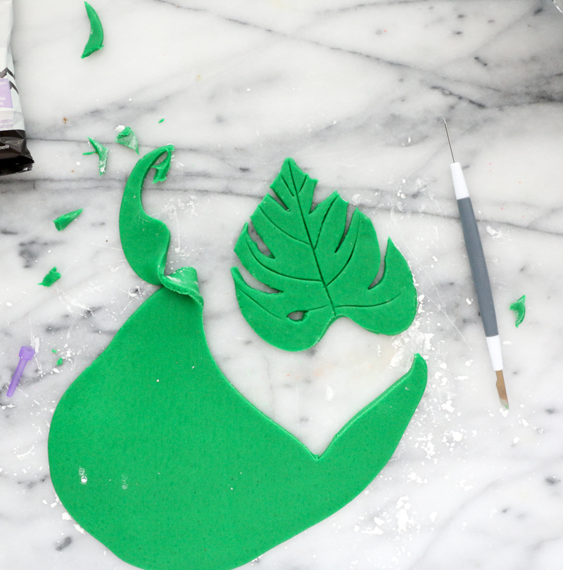 DIY Tropical Palm Leaf Cake