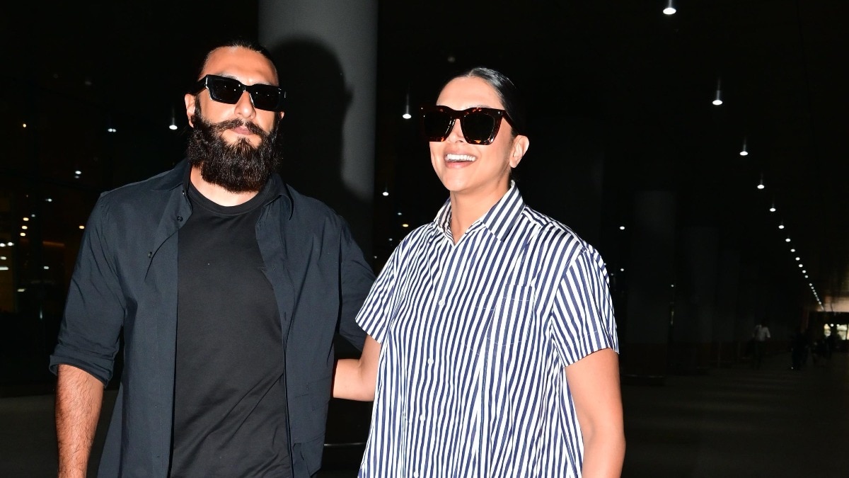 Deepika Padukone, Ranveer Singh were clicked at the airport.