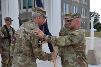 ATEC commander retires and passes the torch after 32 years of service