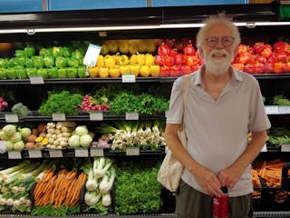 Look for Leo Sanders in the produce aisle of Seward Community Co-op many days a week. He appreciates buying produce from farmers who have a long and l