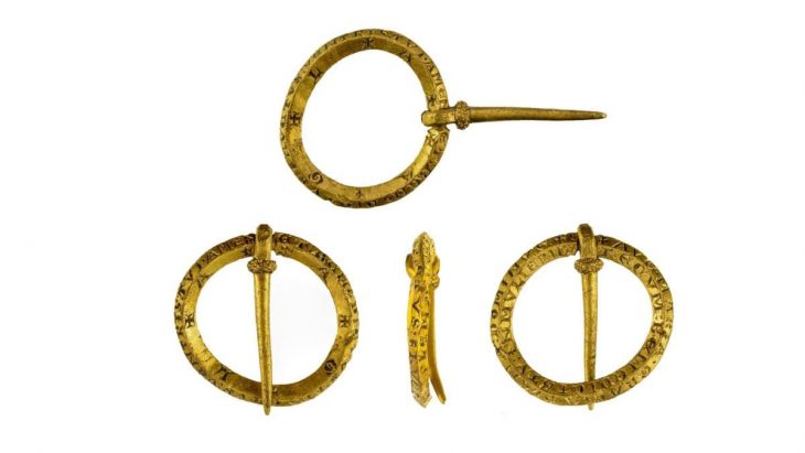 A unique gold brooch