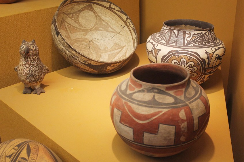 Native American Art Pottery