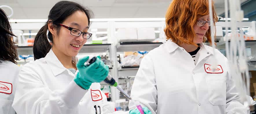 two women in a laboratory