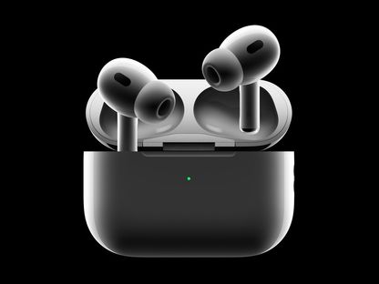 أبل تطور مزايا صحية جديدة لسماعات AirPods Pro