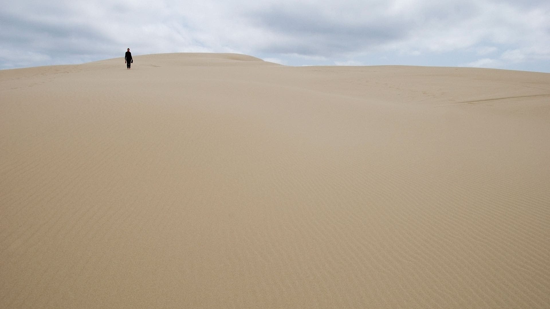 A view of the dunes of Florence, Oregon.