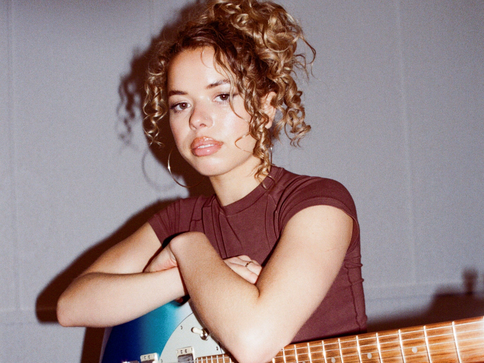 On Her Brilliant New Album My Method Actor, Nilüfer Yanya Steps Fully Into the Spotlight