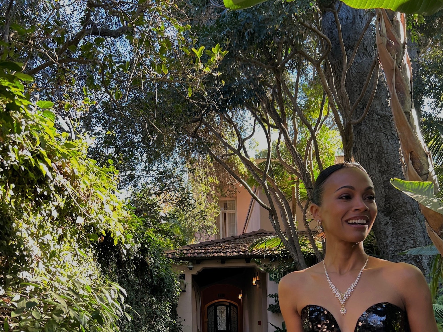 Inside Zoe Saldaña's Winning Glam at The 2025 Golden Globes