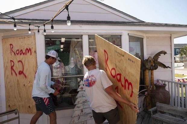 Beryl Set To Regain Hurricane Status On Approach To Texas 