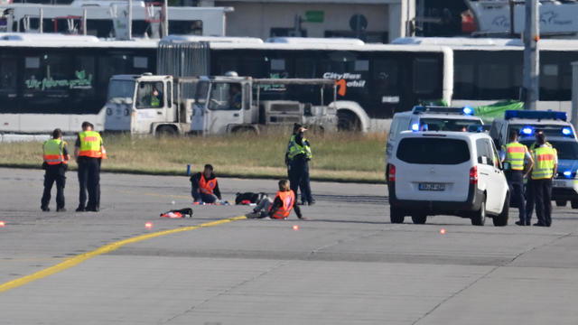 Air traffic in Frankfurt suspended due to climate activists 