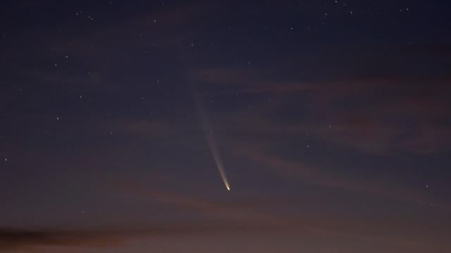 TOPSHOT-URUGUAY-ASTRONOMY-COMET-TSUCHINSHAN-ATLAS 