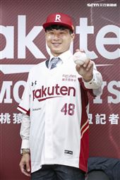 Rakuten Monkeys賴鴻誠加盟記者會。（圖／記者楊澍攝影）