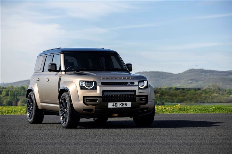 New Defender OCTA旗艦越野車。（圖／Jaguar Land Rover）