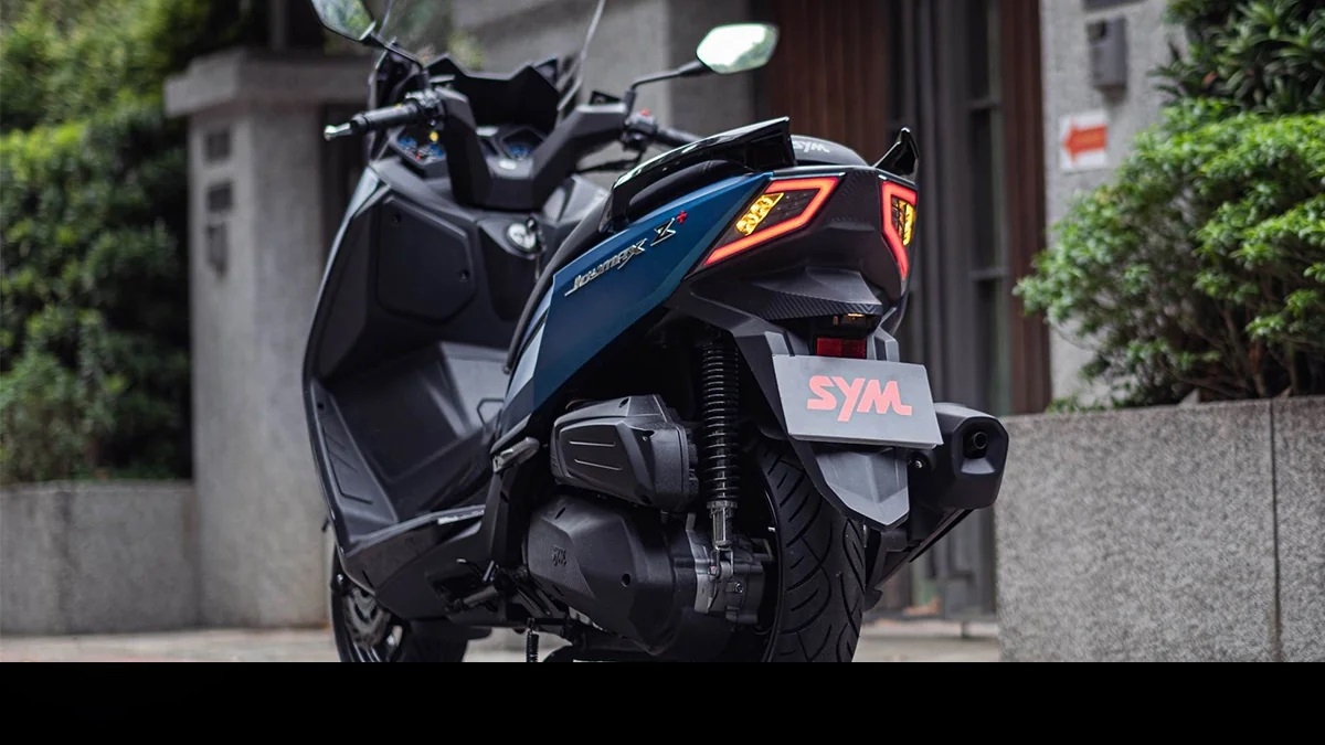 2023 SYM Joymax Z＋ 300i TCS