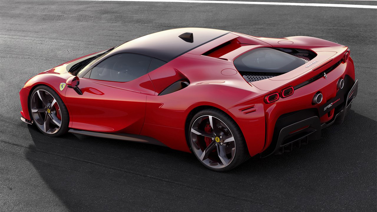 2022 Ferrari SF90 Stradale