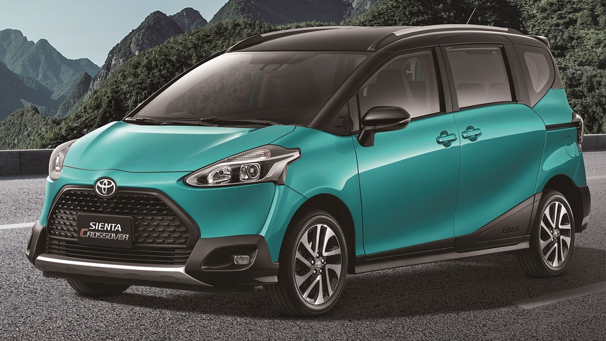 2024 Toyota Sienta Crossover 5人座