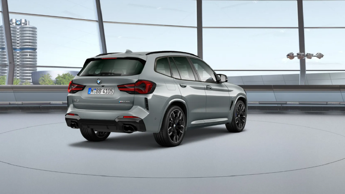 2023 BMW X3 M40i