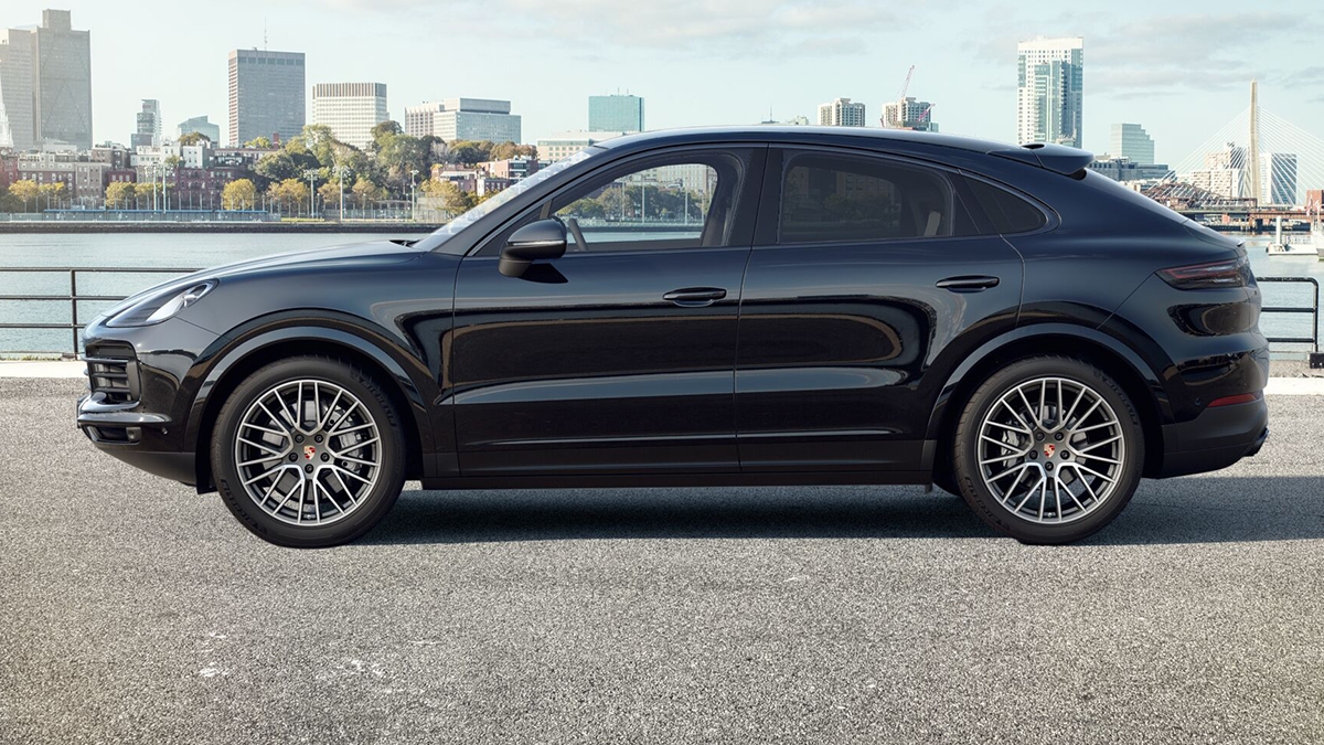 2023 Porsche Cayenne Coupe E-Hybrid Platinum Edition