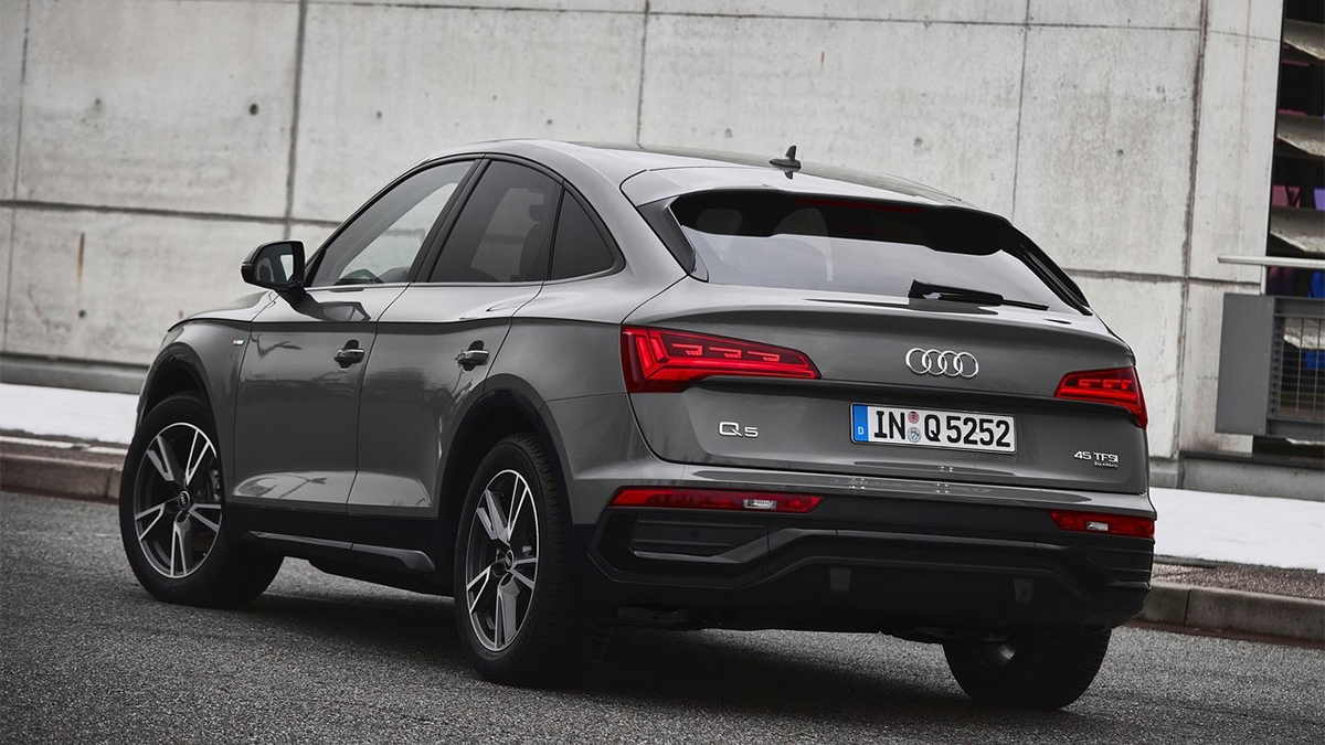 2024 Audi Q5 Sportback 40 TFSI quattro  S-Line Black Edition