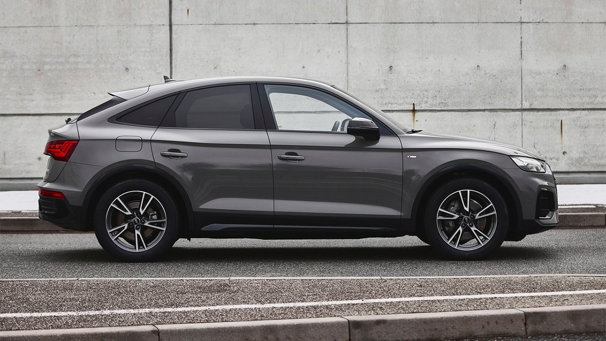 2024 Audi Q5 Sportback 40 TFSI quattro  S-Line Black Edition