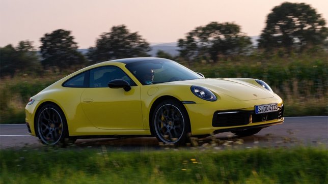 2022 Porsche 911 Carrera Coupe