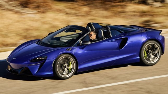 2025 McLaren Artura Spider V6 Hybrid