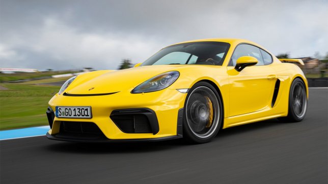 2024 Porsche Cayman GT4