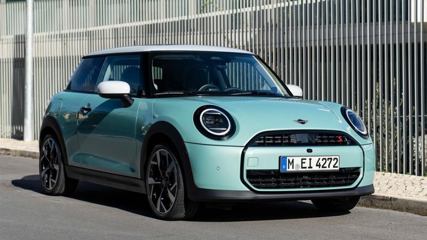 2024 Mini Hatch