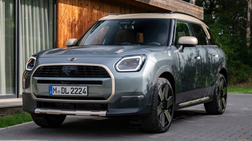 2024 Mini Countryman C