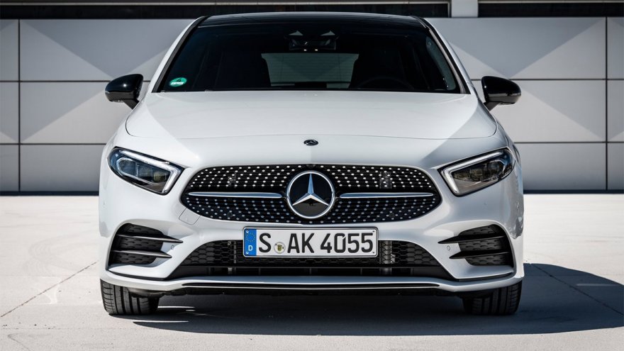 2022 M-Benz A-Class A180運動版