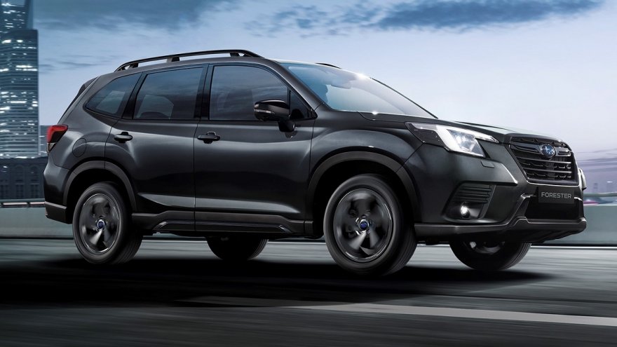 2025 Subaru Forester 2.0  i-S EyeSight Black Edition