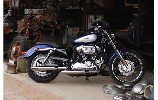 Harley-Davidson_Sportster_XL1200C